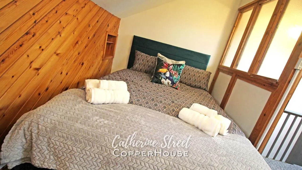 Catherine Street. A Delightful Chester Town House, Close To The City! Villa